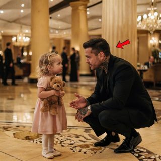 —¿Conoces a alguien que quiera tener un hijo? —preguntó una niña al jefe de la mafia más temido.